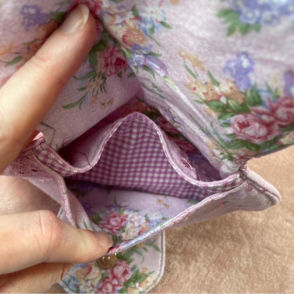 Handmade Wallet Patchwork Cottagecore Lilac and Pink Floral Gingham Embroidered - Picture 3 of 11
